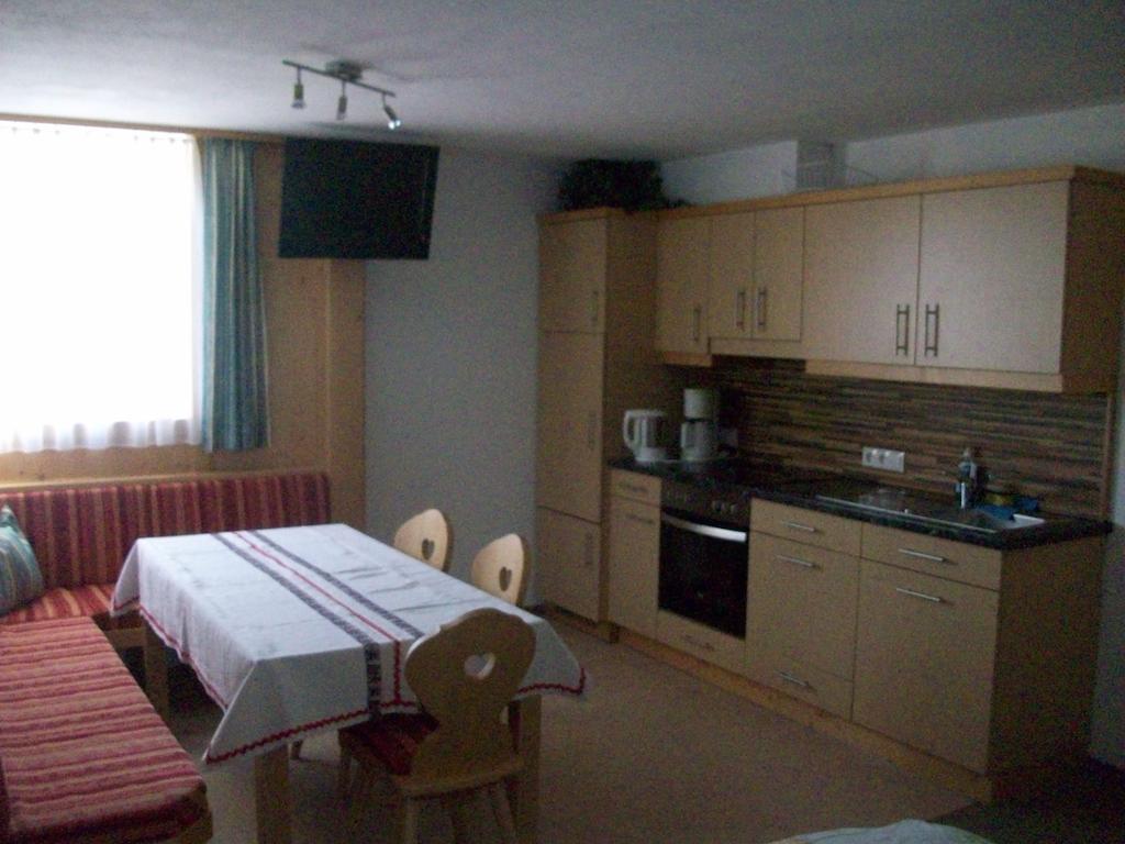Appartements Renate Kirchberg in Tirol Habitación foto