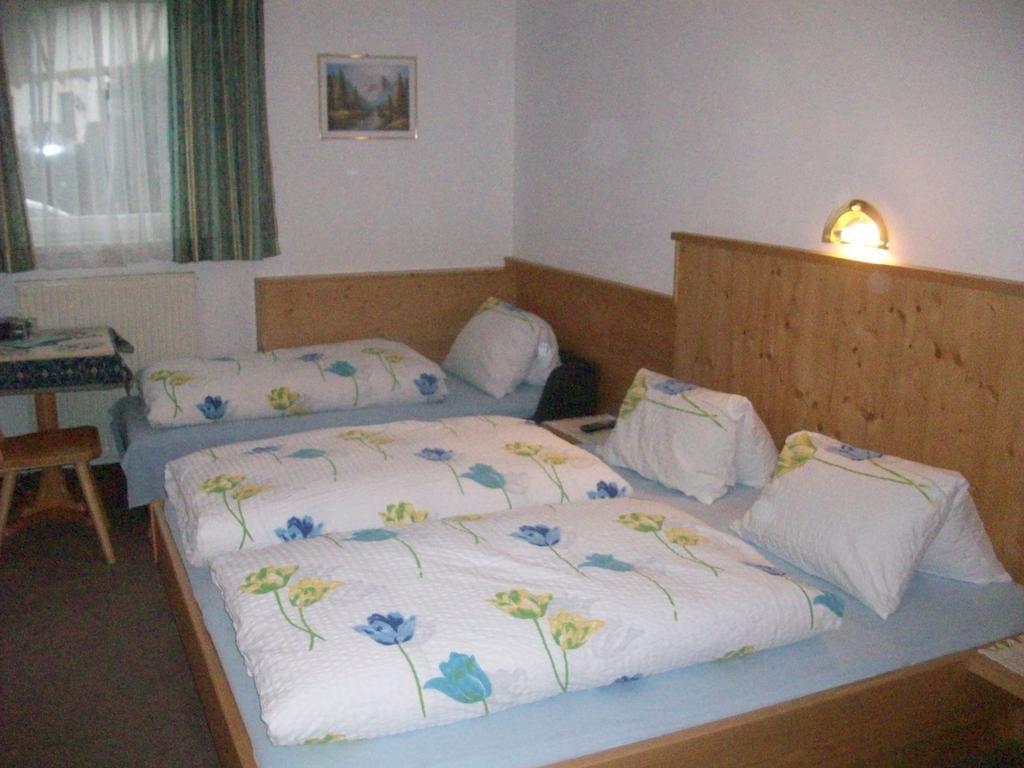 Appartements Renate Kirchberg in Tirol Habitación foto