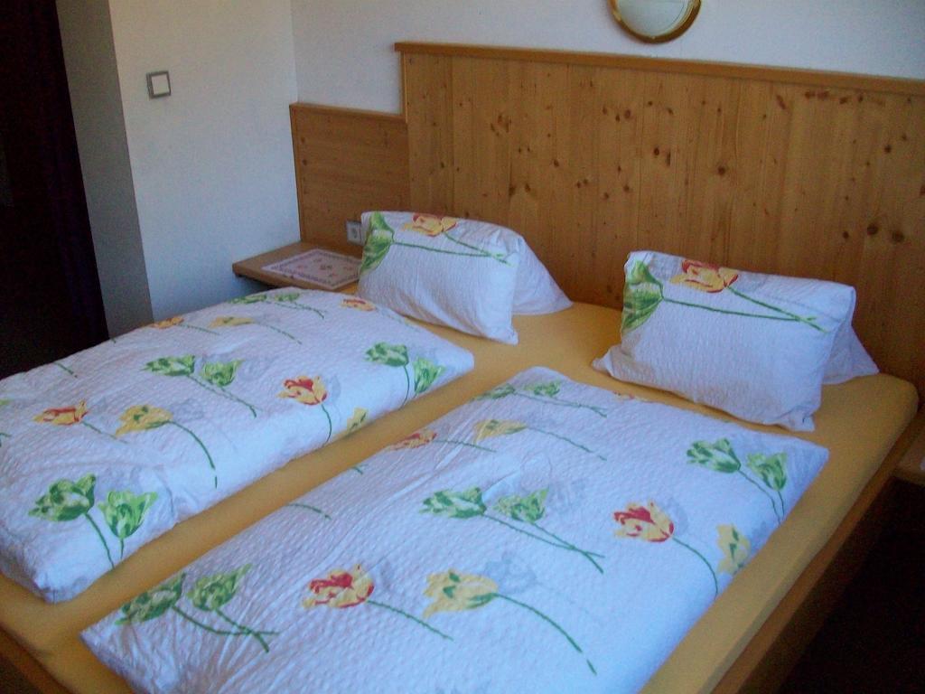 Appartements Renate Kirchberg in Tirol Habitación foto